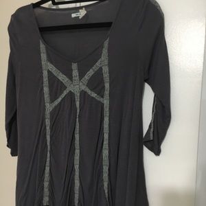 Three quarter length shirt